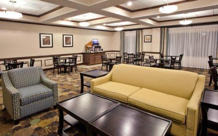Holiday Inn Express Hotel & Suites Moultrie By IHG