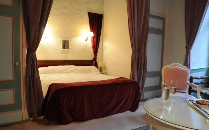 Chateau d'Ayres - Hôtel - Restaurant