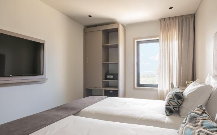 Oporto Airport & Business Hotel