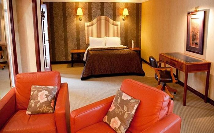 Castlecary Hotel