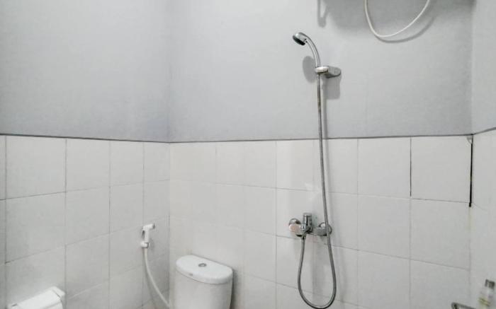 Villa Batu Tua Puncak Mitra RedDoorz