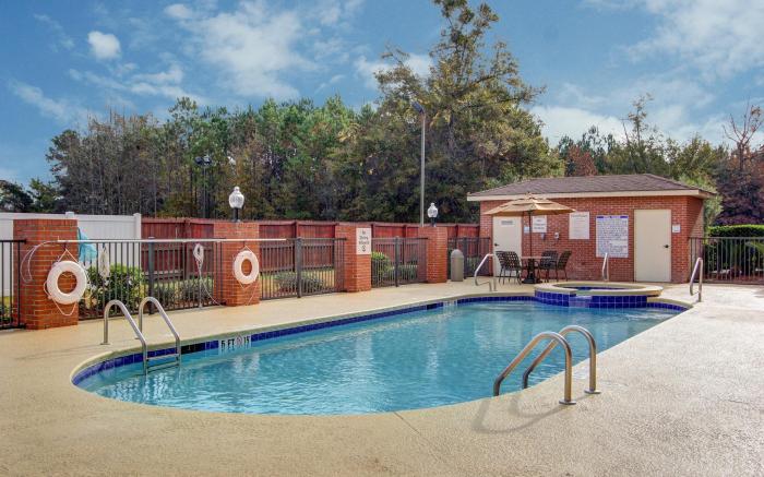 Holiday Inn Express Savannah South I-95 - Richmond Hill By IHG
