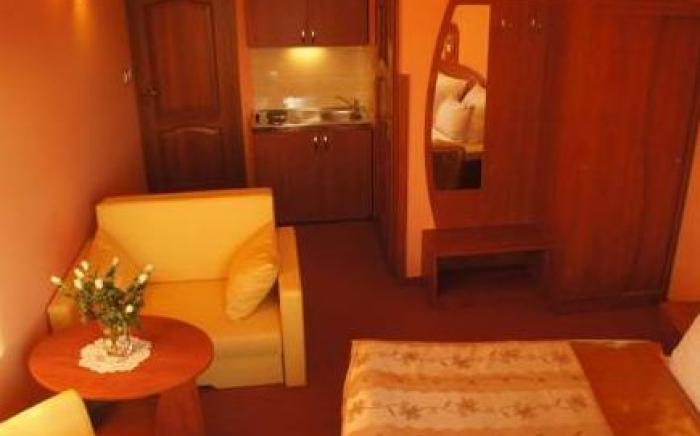 Aparthotel Adler