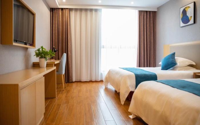 GreenTree Inn Nantong Haian Mingzhu City Express