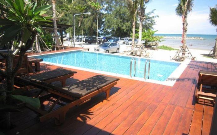 Chidlom Resort