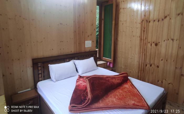 Hotel O Kamal Guest House Tirthan