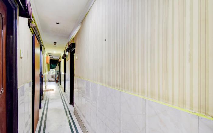 SPOT ON 83258 Hotel Shabnam