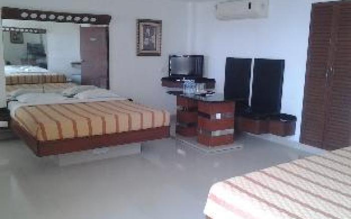 Lotus Bay View Hotel