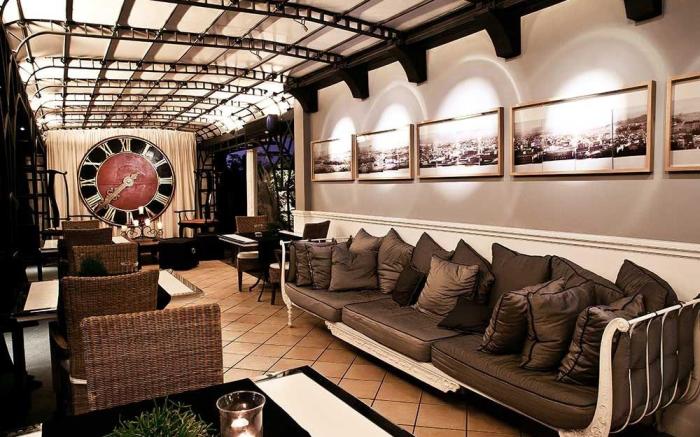 Hotel Isa