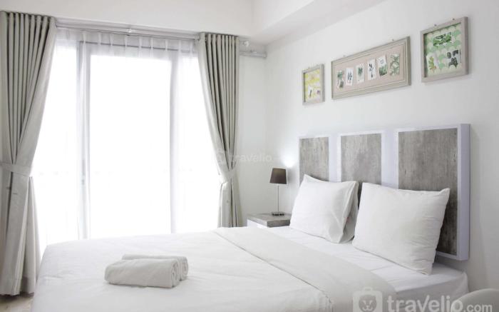 Modern Studio Apt at Grand Asia Afrika By Travelio