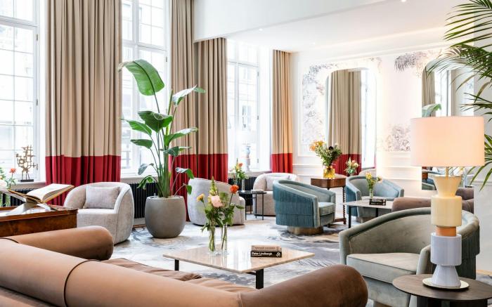 Sapphire House Antwerp, Autograph Collection