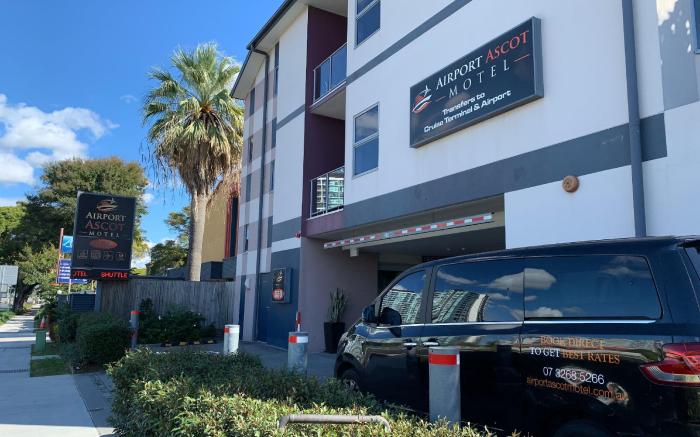Airport Ascot Motel