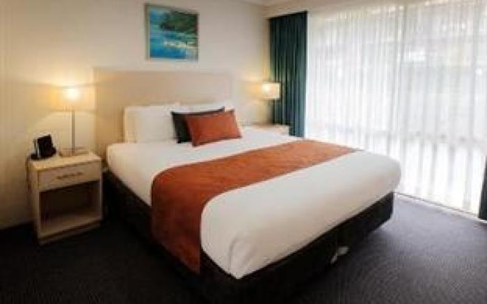 Fairway Motor Inn