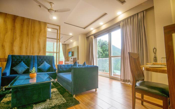 Tripli Hotels Shivaay