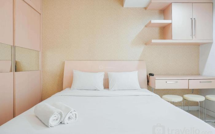 Tidy Studio Apt at Tamansari Sudirman By Travelio