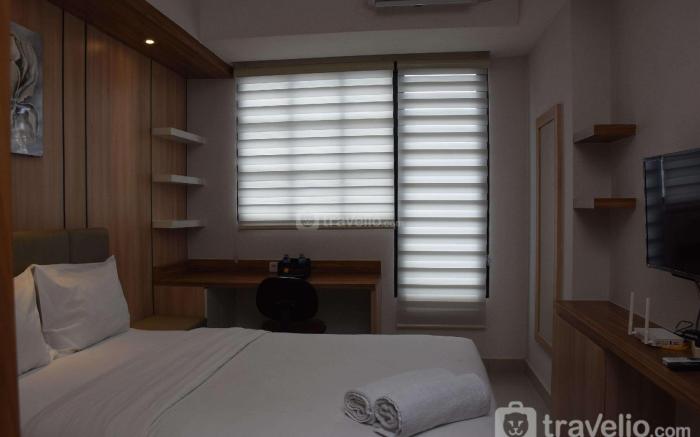 Nice & Cozy Studio Evenciio Apartment By Travelio