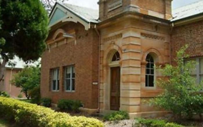 Briars Country Lodge