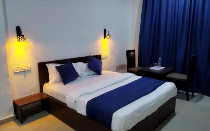 hotel rain sky inn