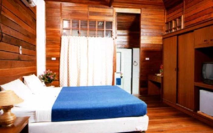 Utopia Resort
