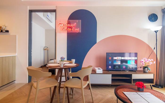 June by ALV, 2BR  Sunny Designer