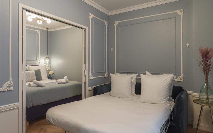 The Pompadour Suite