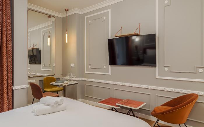 The Orange Haussmann