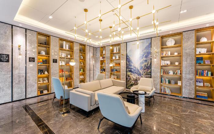 Atour X Hotel Shanghai Wujiaochang Yixian Building