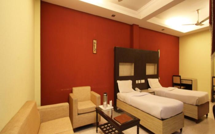 Hotel Hanuwant Palace