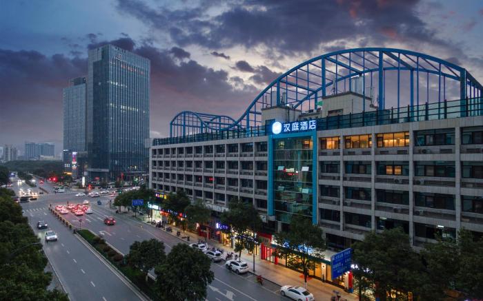 Hanting Hotel Hangzhou Tonglu Central Plaza