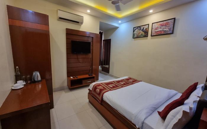 Hotel Vitthal International