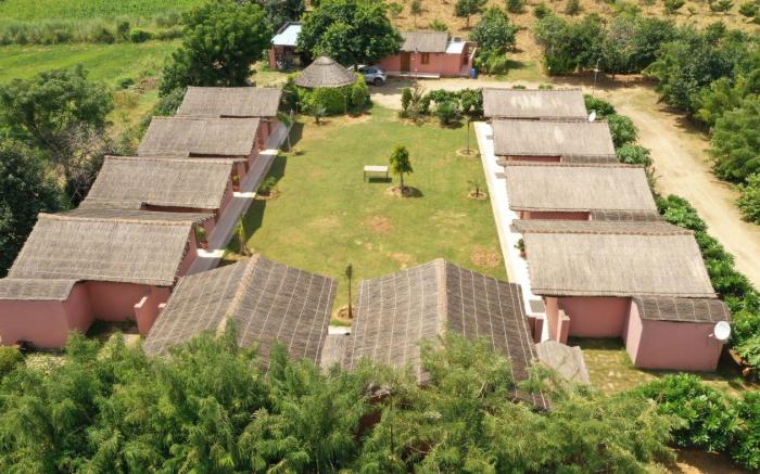 Amar Bagh Resort