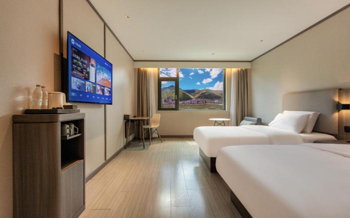 Hanting Hotel Kangding Xinduqiao