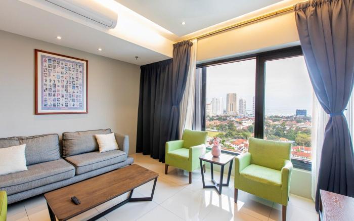 Unique Tropicana Seaview Luxury 2BR Suite