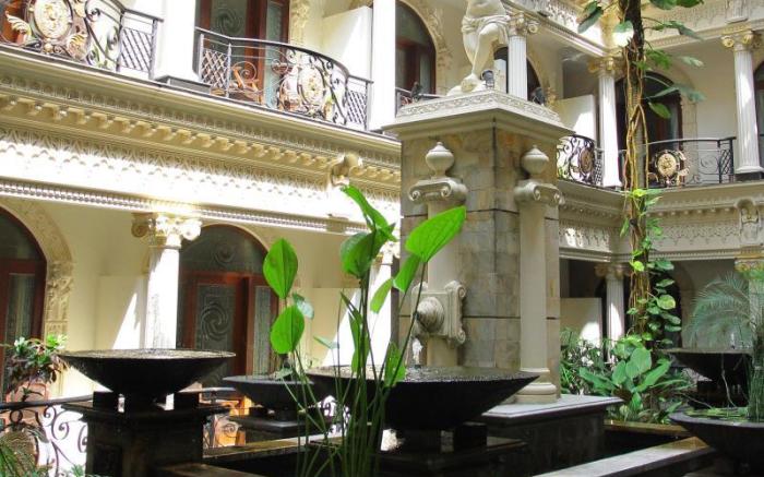 The Grand Palace Hotel Malang