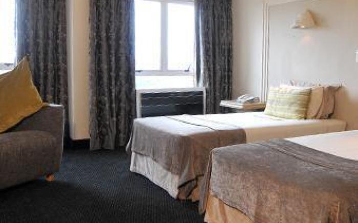 Apollo Hotel