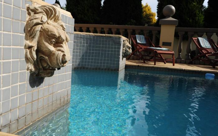 Villa Lugano Guest House