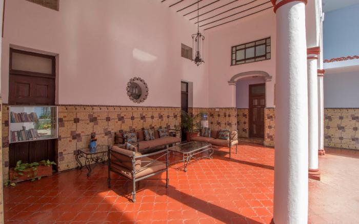 Hotel Colón
