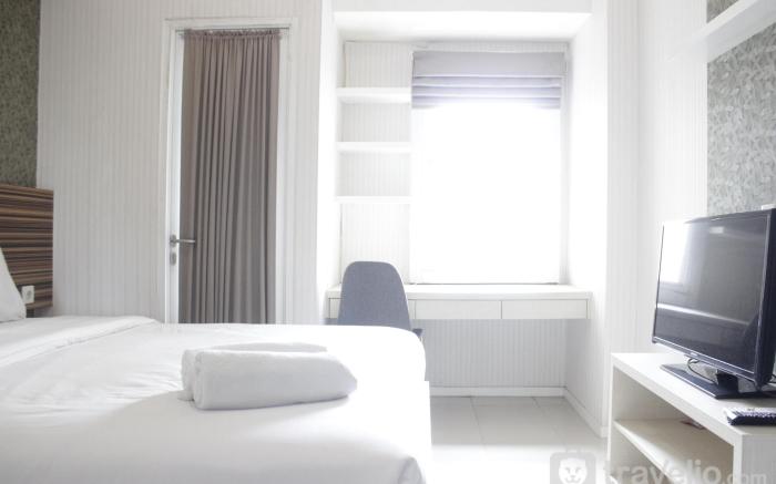 Scenic Studio Parahyangan Residence By Travelio