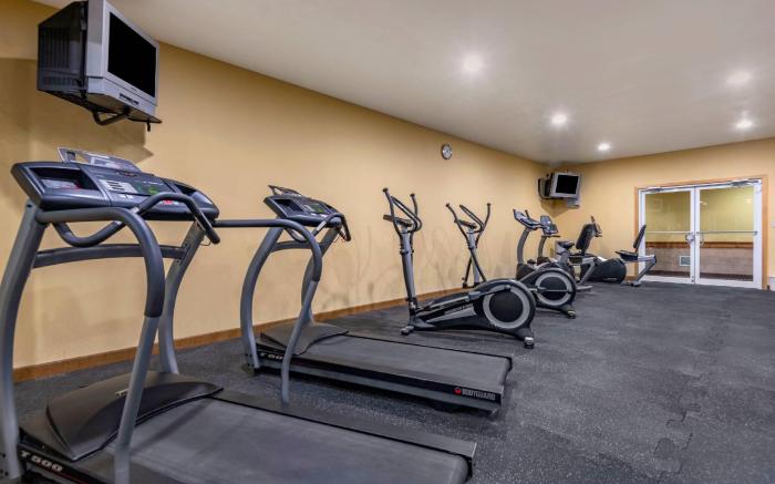 Mountain Edge Suites at Sunapee, an Ascend Collection Hotel