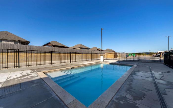 Comfort Inn & Suites Harrah
