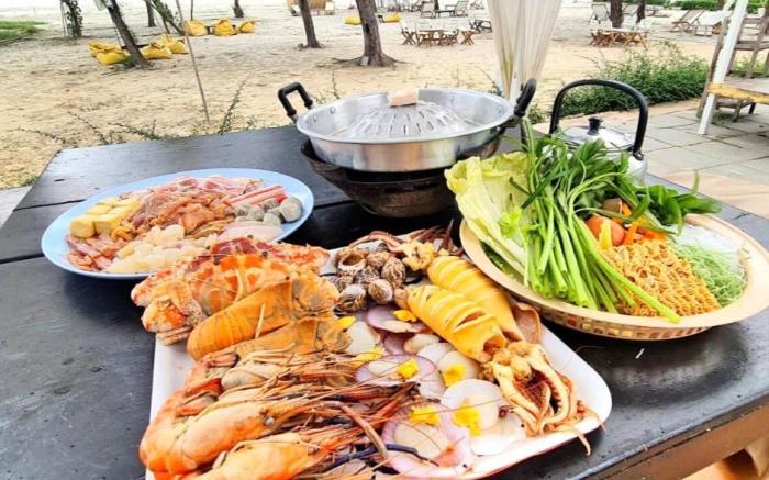 The Toy Beach Resort Rayong