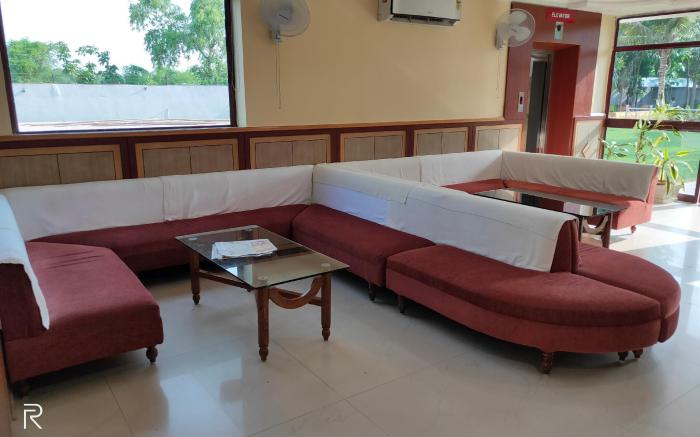 Hotel Delta International