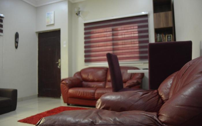Quiet 2-Bedroom apartment unit in VGC