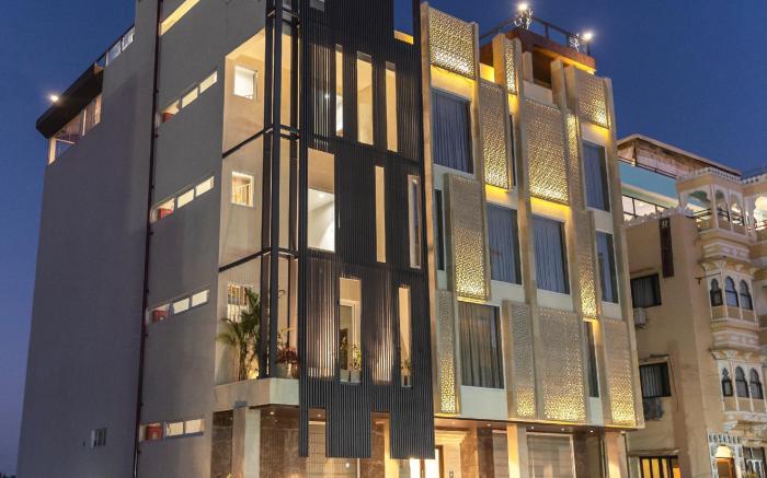 Aura Boutique Hotel