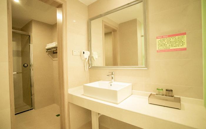 Bodhi Xiaozhu cinema room