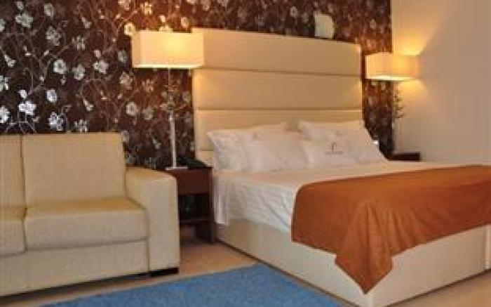 Flores Boutique Hotel & Spa
