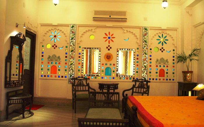 Raj Niwas Hotel