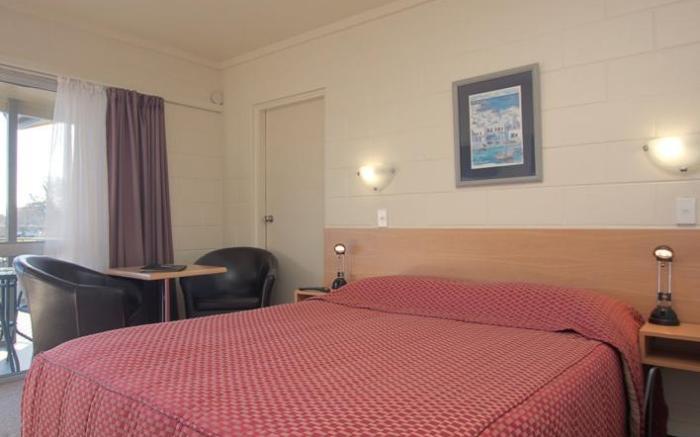 Taylors Motel