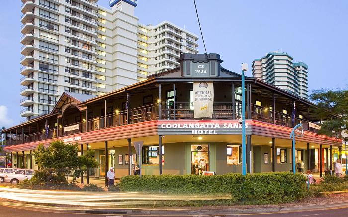 Coolangatta Sands Hotel