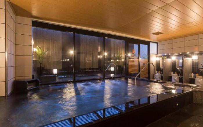 APA Hotel ＆ Resort Nishishinjuku Gochome Ekimae Tower